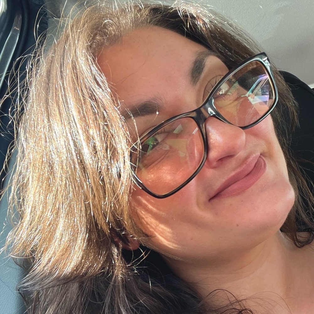 Meet your Posher, Jennifer